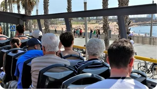 Tourist on the Barcelona tourist bus